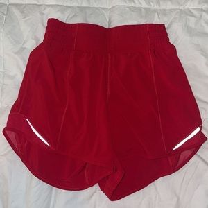 Lululemon Hot High-Rise Lined Short 4”